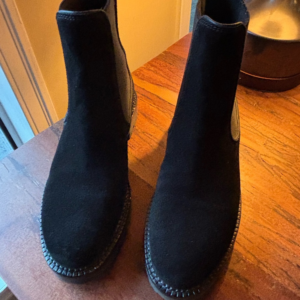Vince Black Suede Chelsea Boot